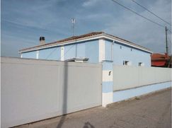Casa Bi/Trifamiliare in Residenziale