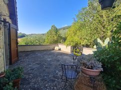 Casa Bi/Trifamiliare in Residenziale
