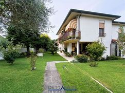Villa in Residenziale