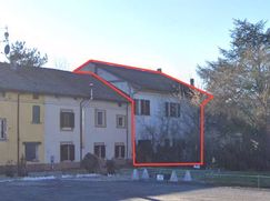 Casa Bi/Trifamiliare in Residenziale