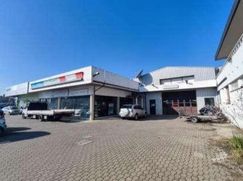 Negozio/Locale commerciale in Commerciale