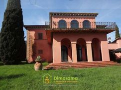 Villa in Residenziale