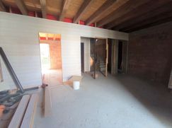 Casa Bi/Trifamiliare in Residenziale