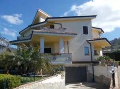 Villa in Residenziale