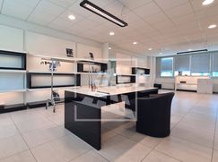 Ufficio in Commerciale