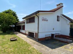 Casa Bi/Trifamiliare in Residenziale
