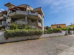 Box/posto auto in Residenziale