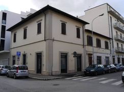 Negozio/Locale commerciale in Commerciale