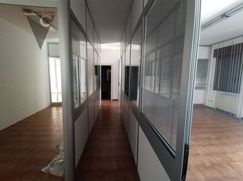 Ufficio in Commerciale
