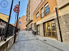 Negozio/Locale commerciale in Commerciale