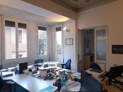 Ufficio in Commerciale