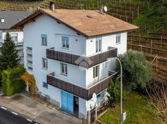 Casa Bi/Trifamiliare in Residenziale