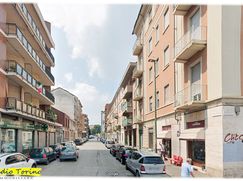 Negozio/Locale commerciale in Commerciale