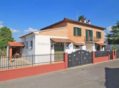 Casa indipendente in Residenziale