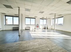 Ufficio in Commerciale
