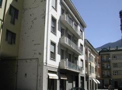 Negozio/Locale commerciale in Commerciale