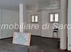Negozio/Locale commerciale in Commerciale