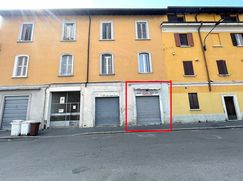 Negozio/Locale commerciale in Commerciale