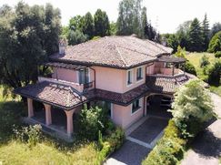 Villa in Residenziale