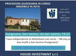 Casa Bi/Trifamiliare in Residenziale