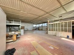 Capannone in Commerciale
