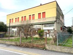 Capannone in Commerciale