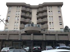 Ufficio in Commerciale