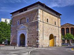 Negozio/Locale commerciale in Commerciale