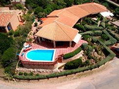 Casa Bi/Trifamiliare in Residenziale