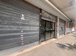 Negozio/Locale commerciale in Commerciale