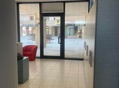 Ufficio in Commerciale