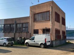 Capannone in Commerciale