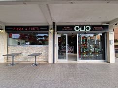 Attività/Licenza (con o senza mura) in Commerciale