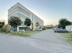 Ufficio in Commerciale