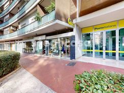 Negozio/Locale commerciale in Commerciale