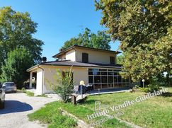 Villa in Residenziale