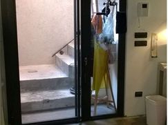 Negozio/Locale commerciale in Commerciale