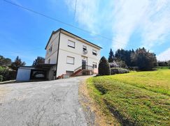 Casa Bi/Trifamiliare in Residenziale