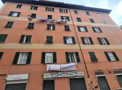 Negozio/Locale commerciale in Commerciale