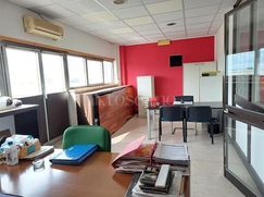 Ufficio in Commerciale