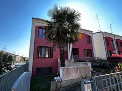 Villetta a schiera in Residenziale