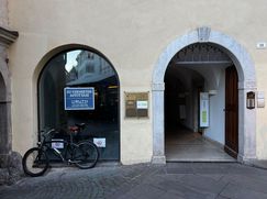 Negozio/Locale commerciale in Commerciale
