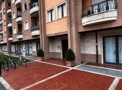 Negozio/Locale commerciale in Commerciale