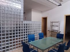 Ufficio in Commerciale