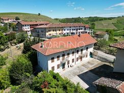 Casa Bi/Trifamiliare in Residenziale