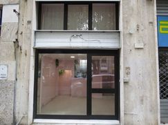 Negozio/Locale commerciale in Commerciale