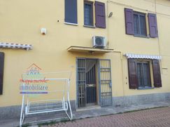 Casa Bi/Trifamiliare in Residenziale