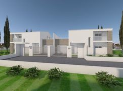 Casa Bi/Trifamiliare in Residenziale