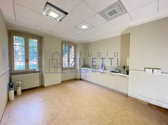 Ufficio in Commerciale