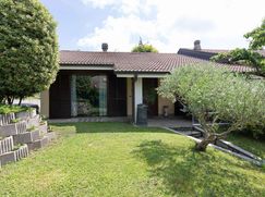 Casa Bi/Trifamiliare in Residenziale